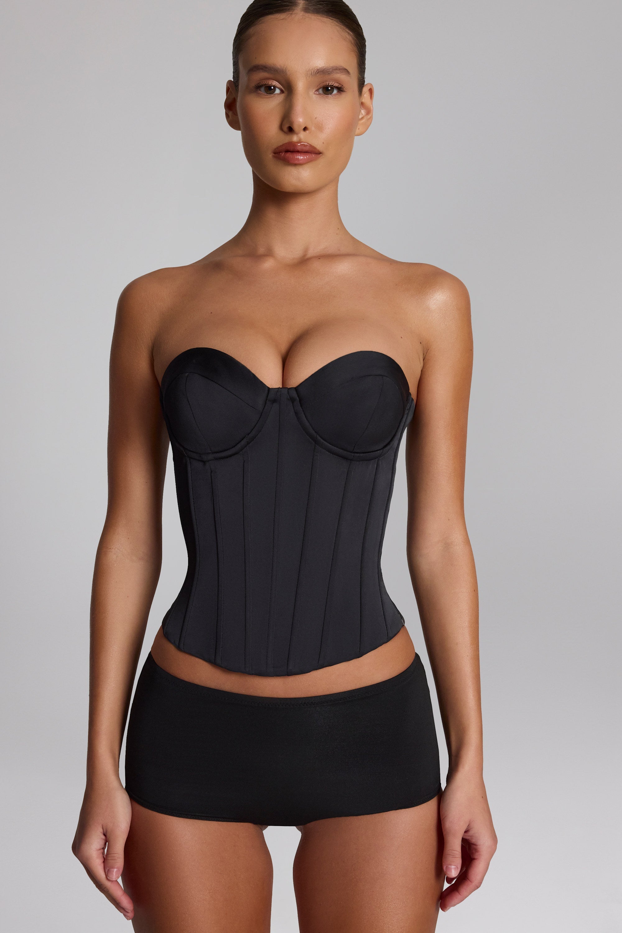 Slinky Jersey Low-Rise Hot Pants in Black