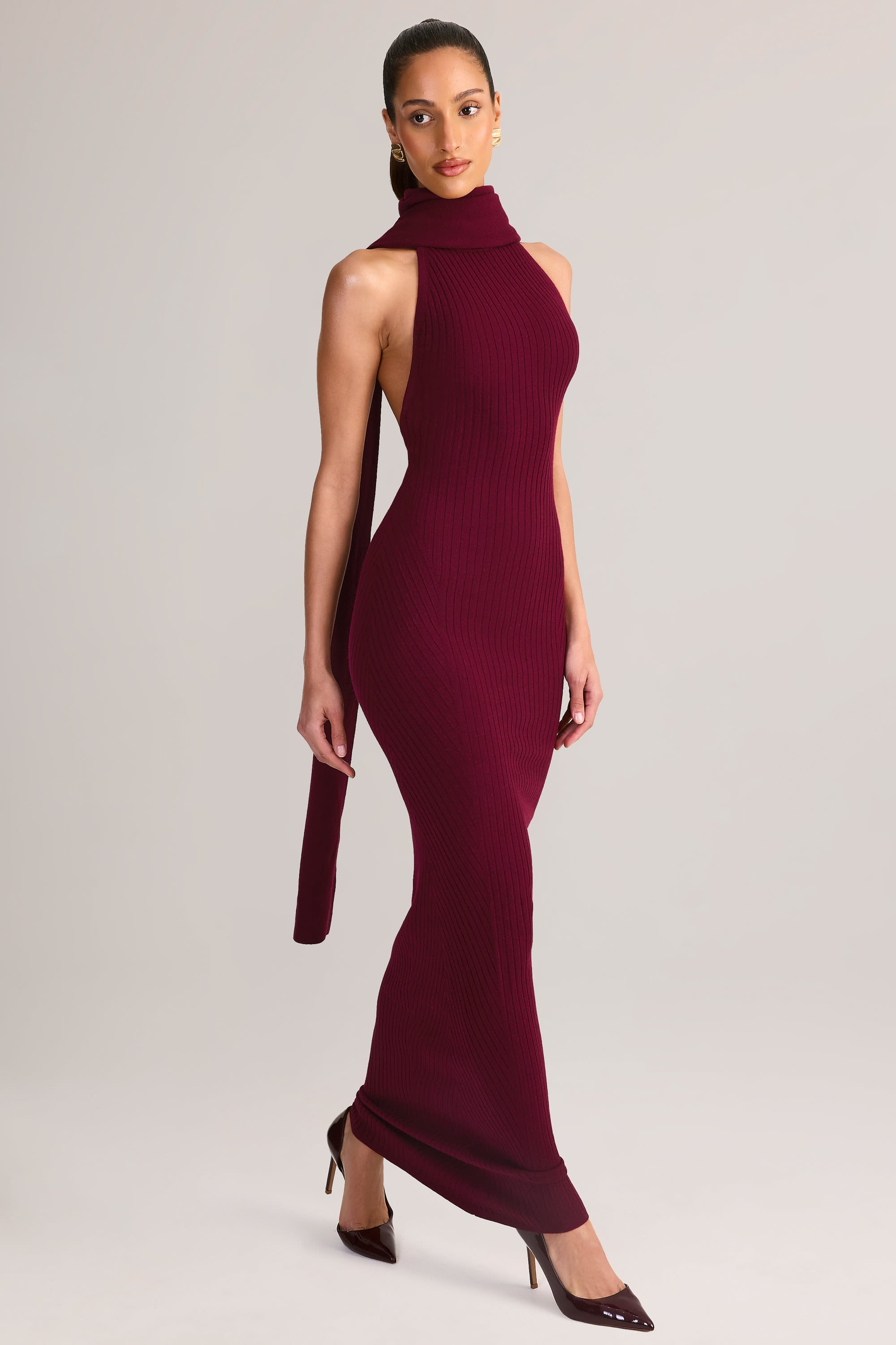 Rib-Knit Scarf-Detail Halterneck Maxi Dress in Wine