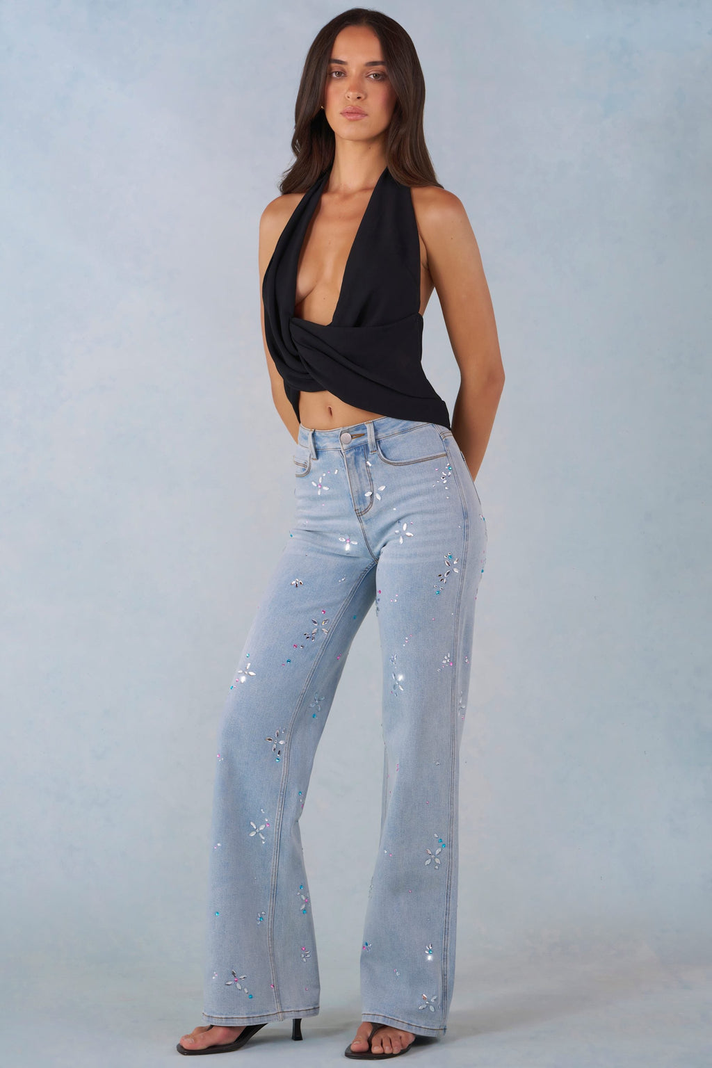 Mid-Rise Straight-Leg Jeans in Light Denim