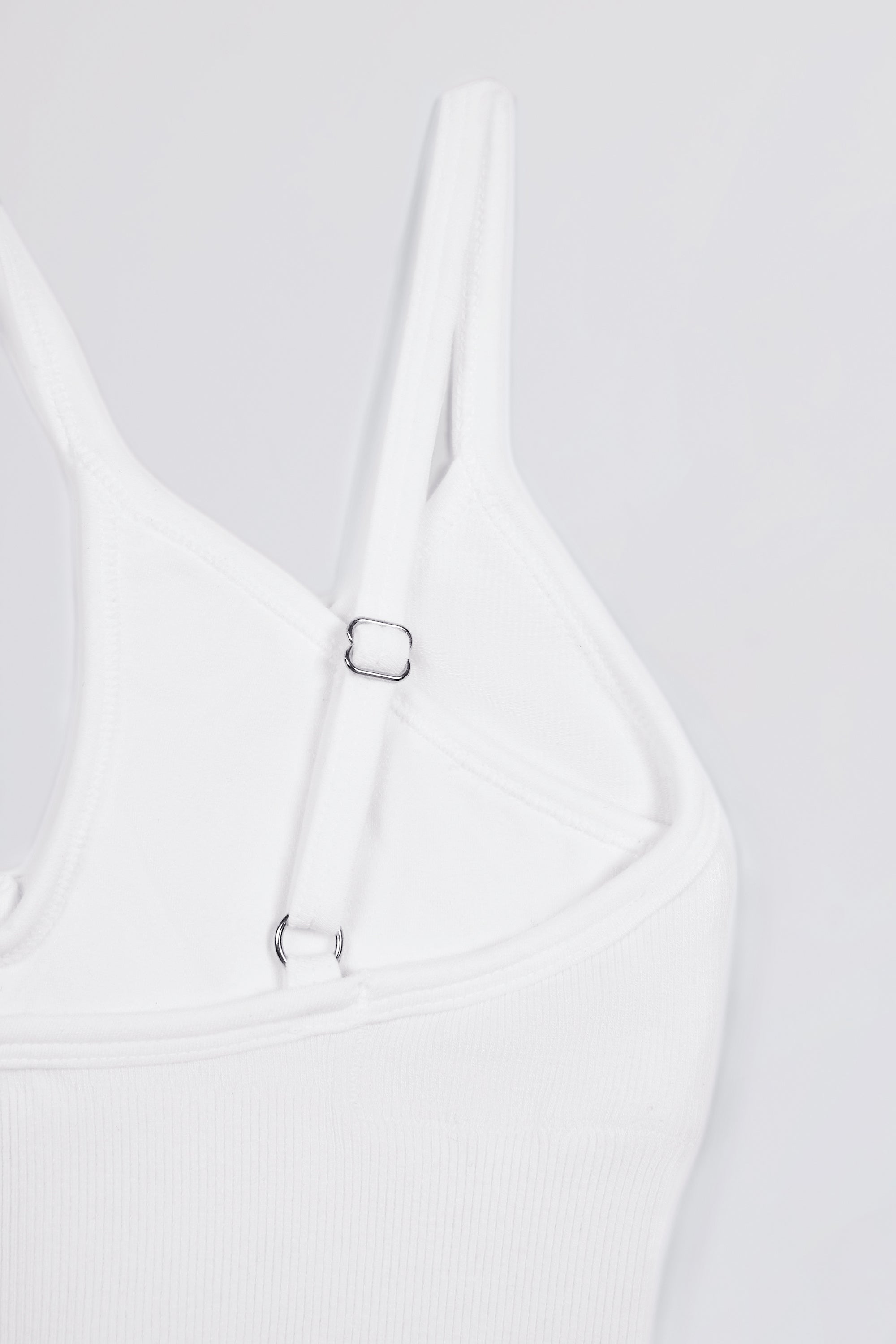 Seamless Soft Rib Crossover Sports Bra in White