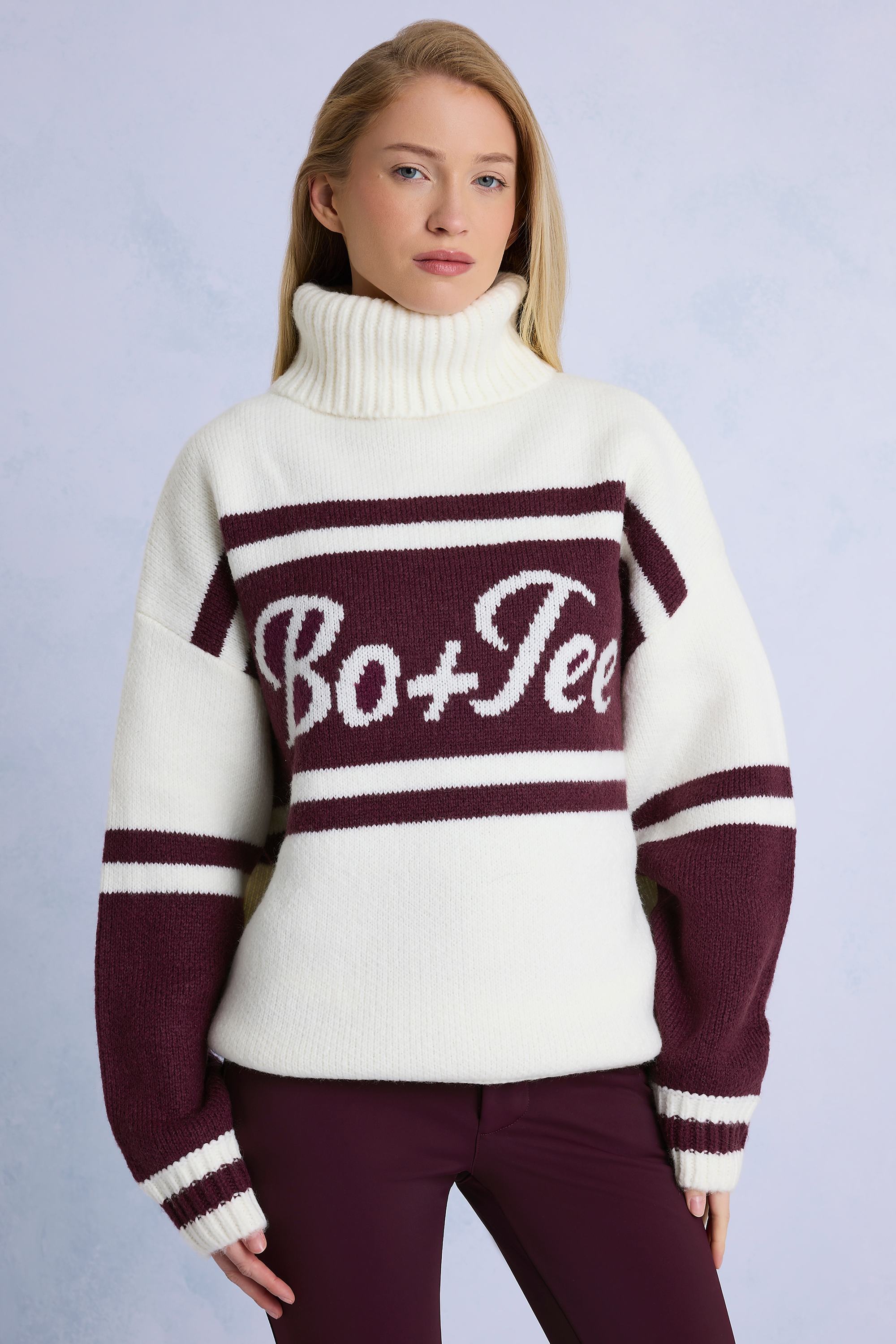 Knit Turtleneck Oversized Jumper in Burgundy