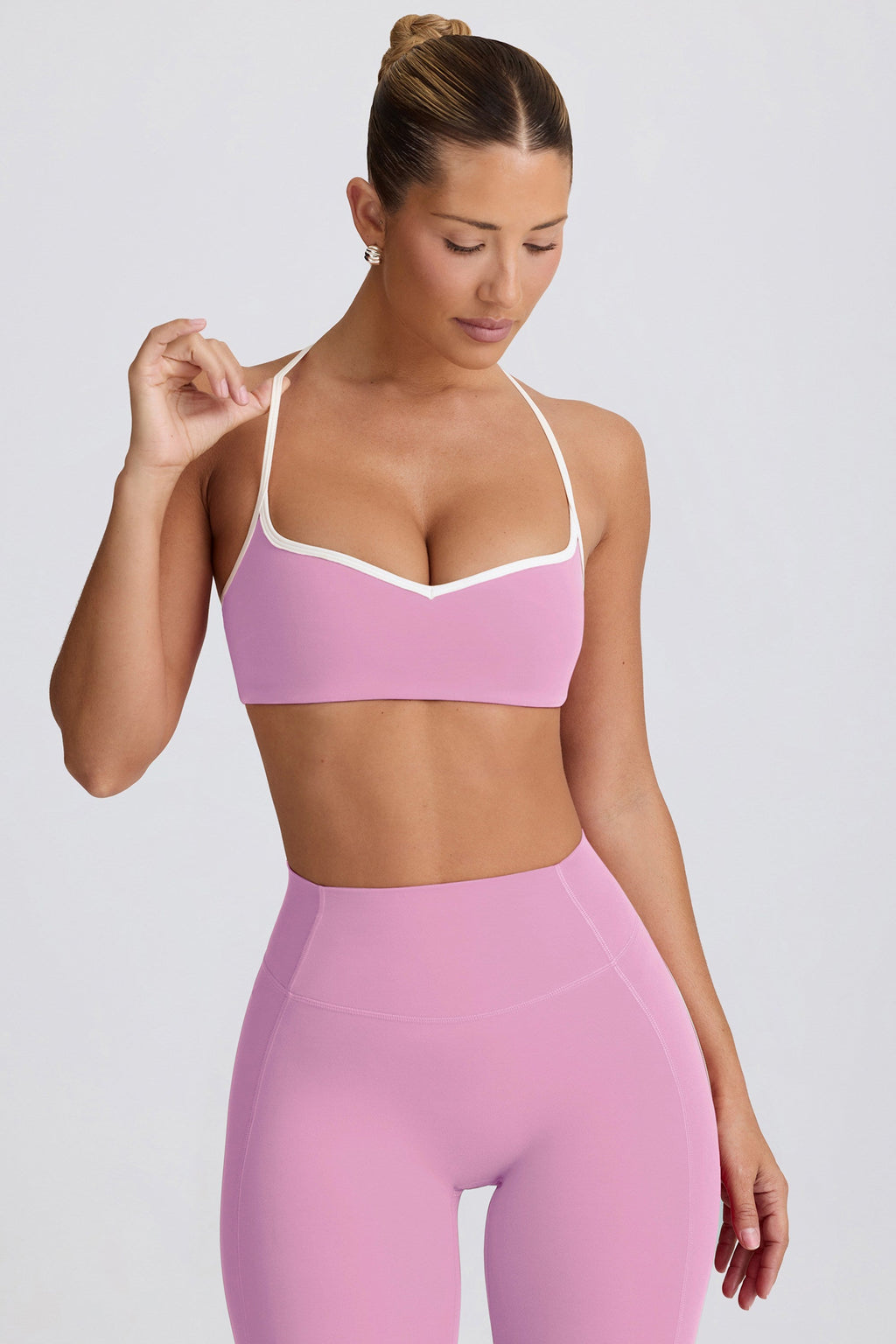 Soft Active Sweetheart-Neck Sports Bra in Dusty Pink