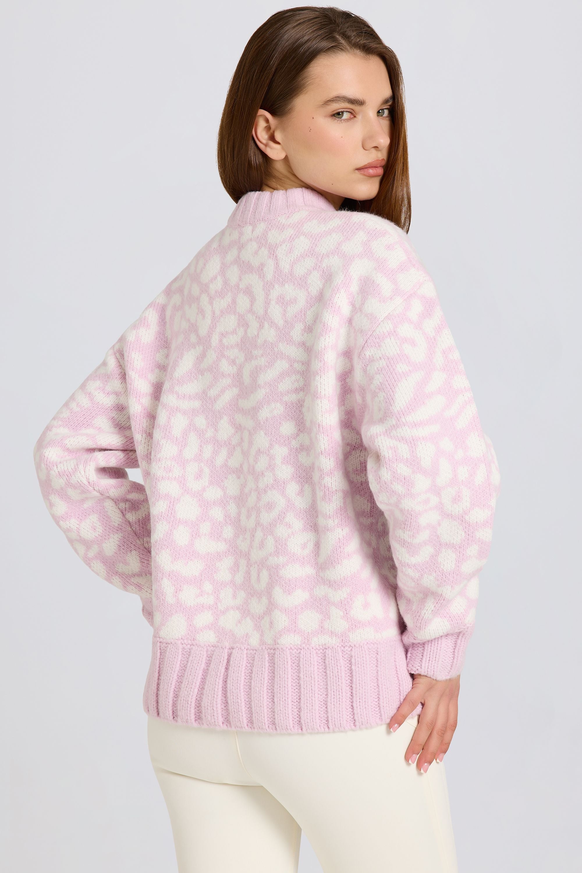 Jacquard-Knit Oversized Jumper in Pink