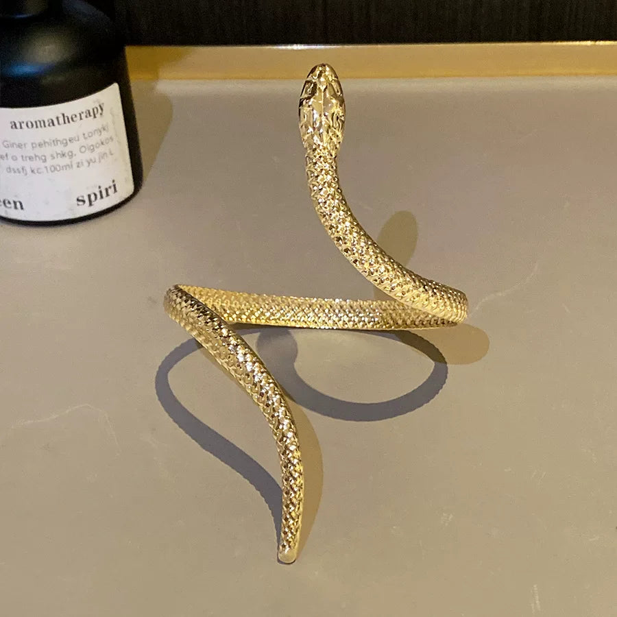 Gzixy | Exaggerated Gold Arm Bracelet for Women – European Style Holiday Metal Jewelry Accessory