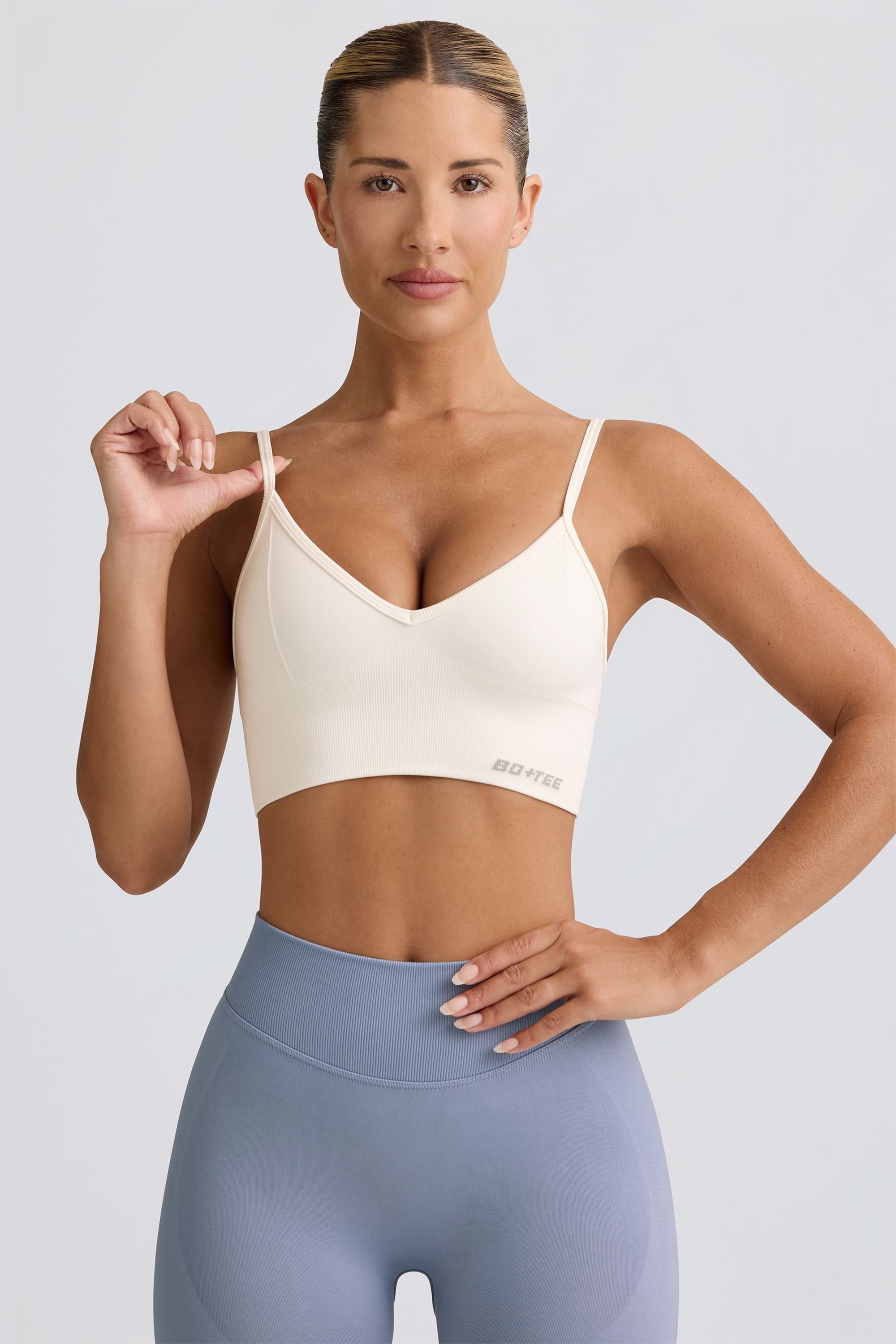 Define Luxe V-Neck Sports Bra in White