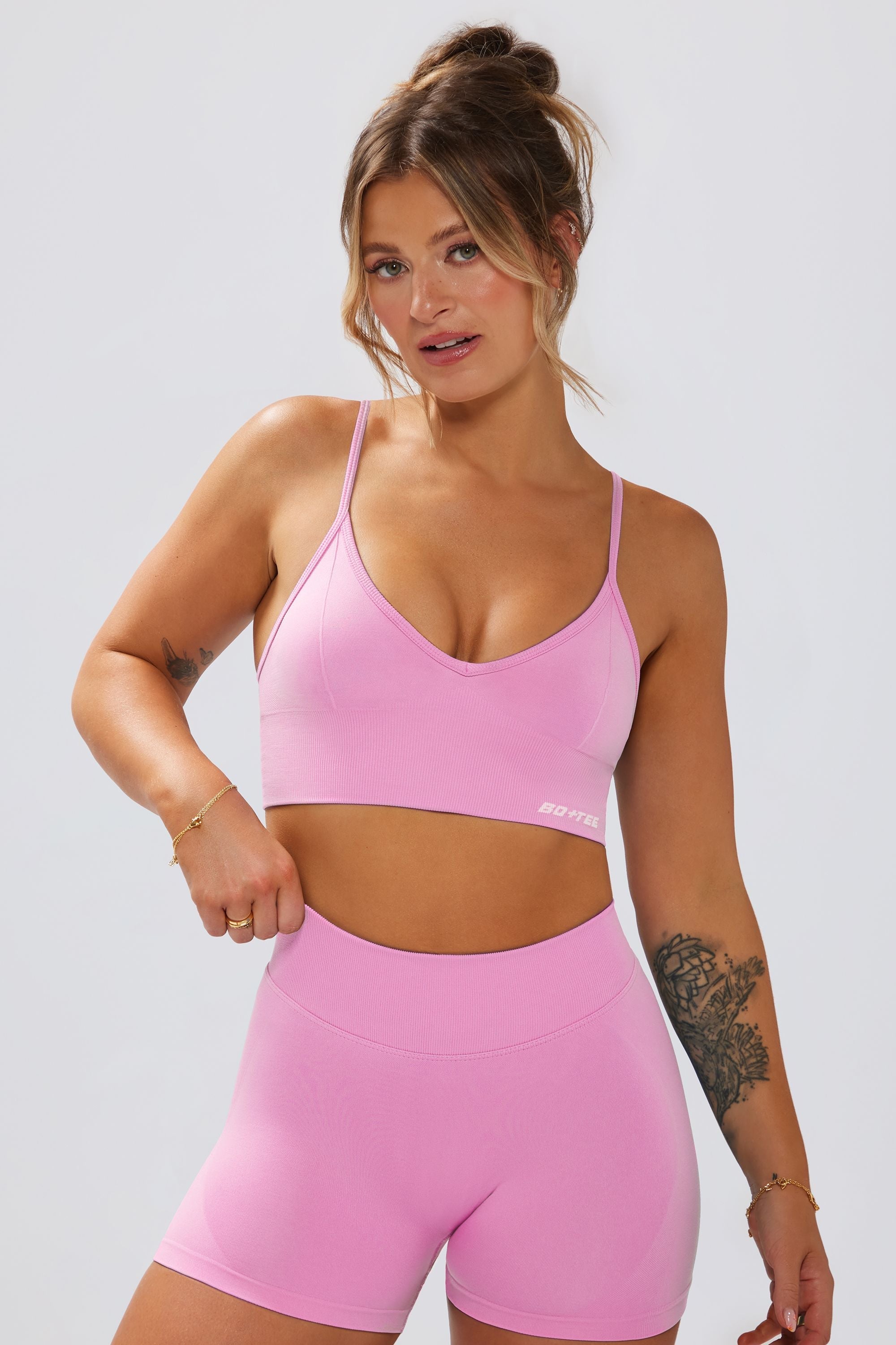 Define Luxe V-Neck Sports Bra in Bubblegum Pink