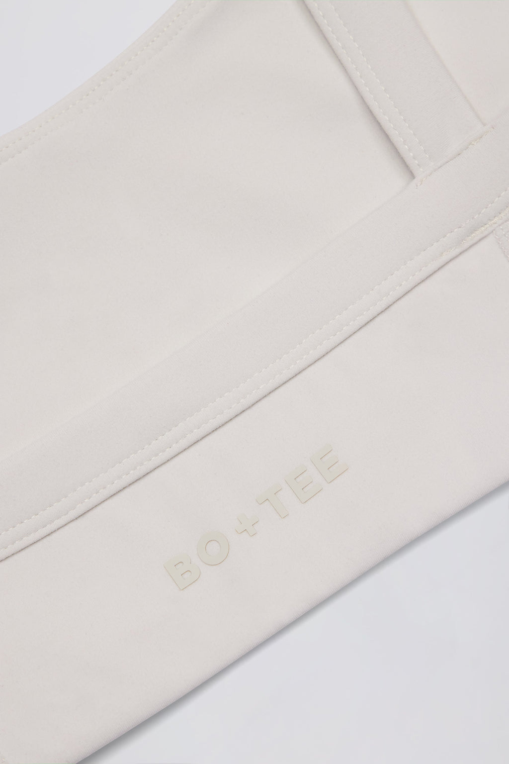 Soft Active Seam-Detail Sports Bra in Cream